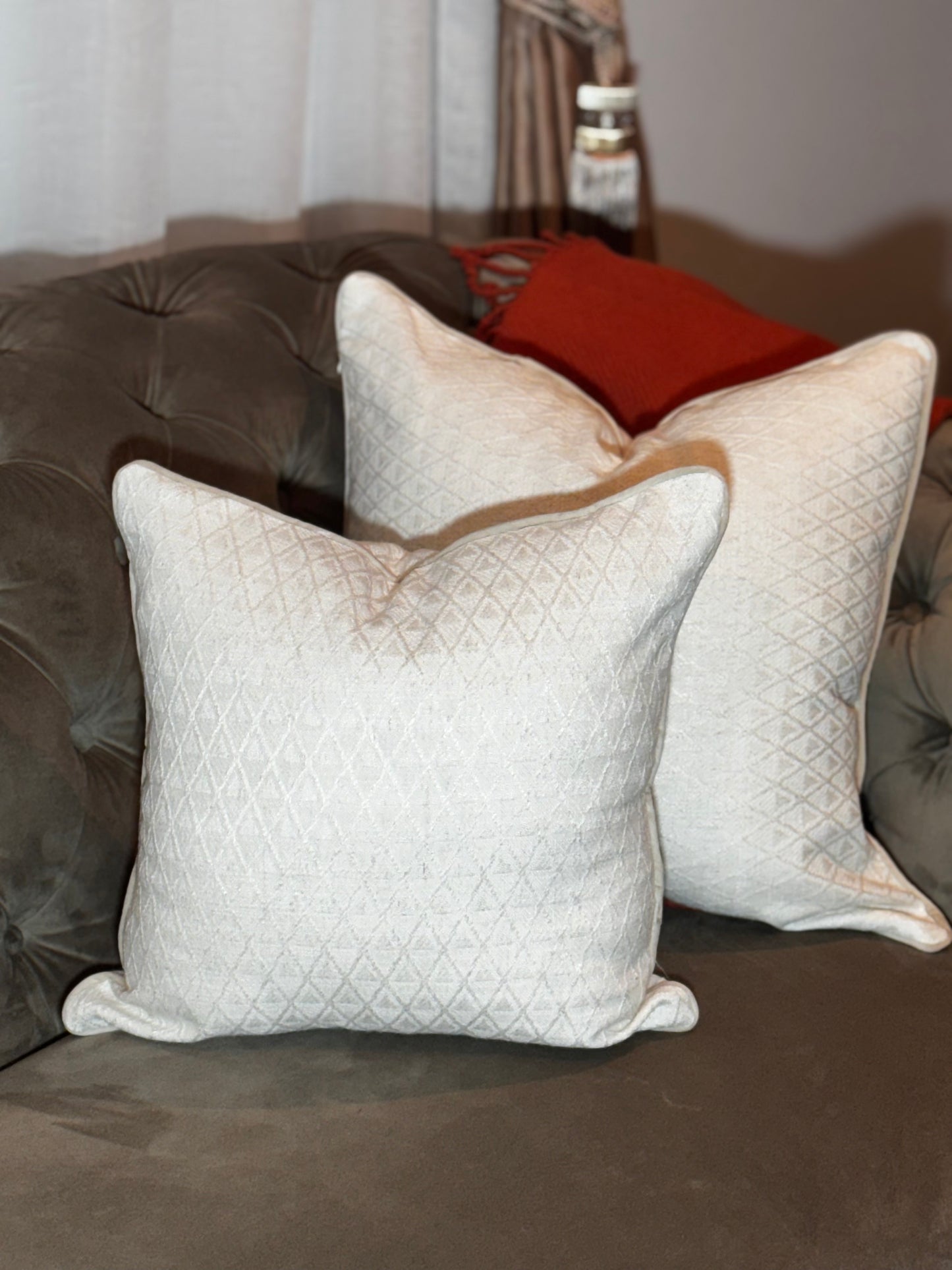 SHELLI Cushion