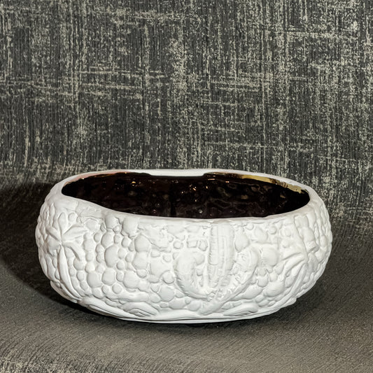 White ceramic decorative bowl for table